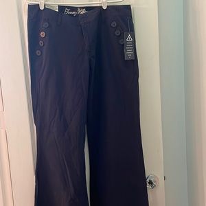 Tommy Hilfiger NWT SZ12. Navy boot cut